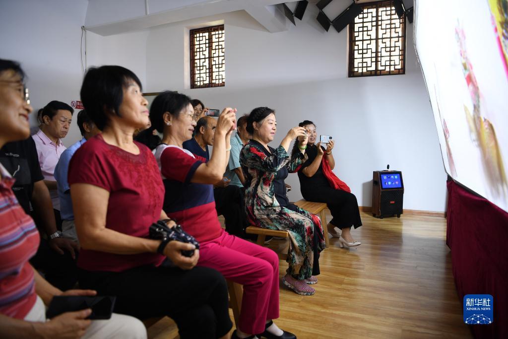 送金币棋牌平台